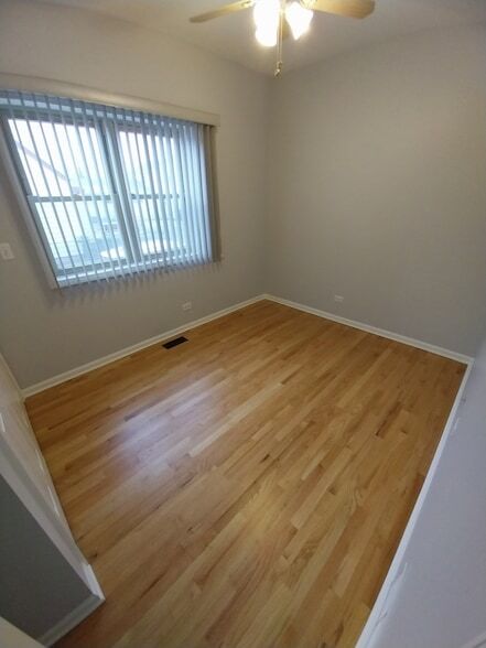 Building Photo - 4552 N Newland Ave