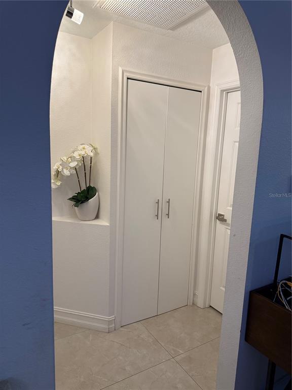 Building Photo - 314 Regency St