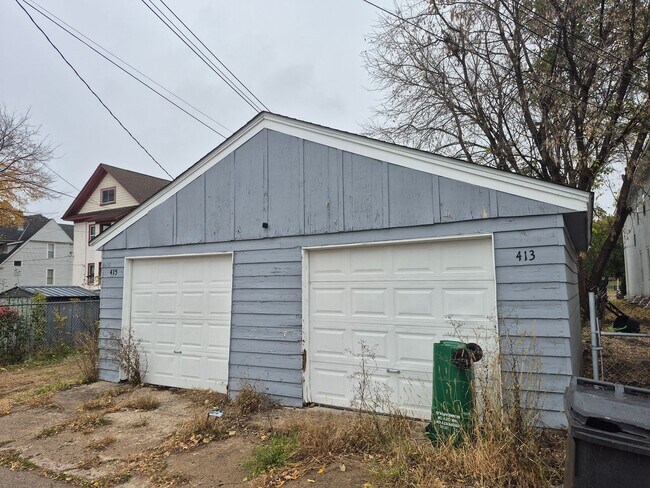 Building Photo - 413-415 N Penn Ave