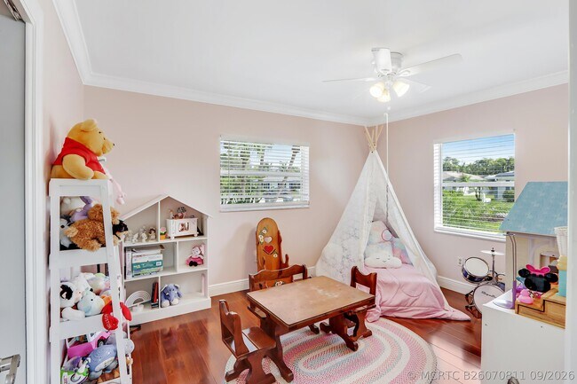 Building Photo - 22053 Flanders Ct