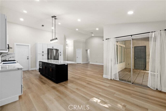 Building Photo - 1008 E Avenue J7