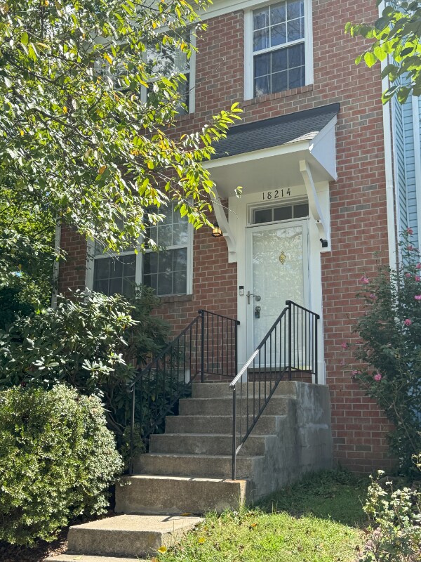 Building Photo - 18214 Paladin Dr