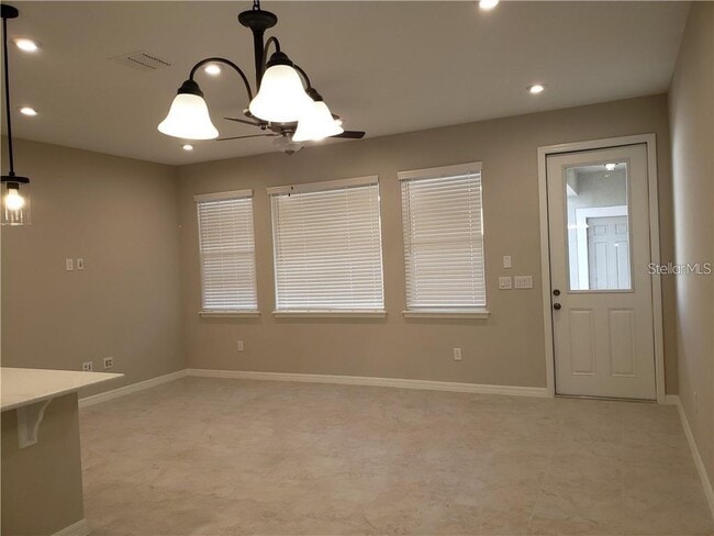 Building Photo - 15915 Marina Bay Dr