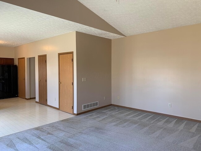 Building Photo - 620 Laurel Oak Ct