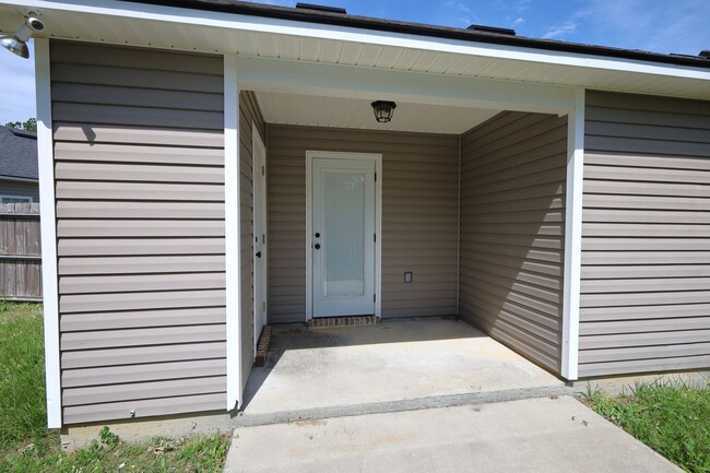 Building Photo - 4110 Barrington Dr