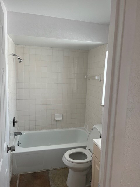 Building Photo - 5436 Brookswood Way