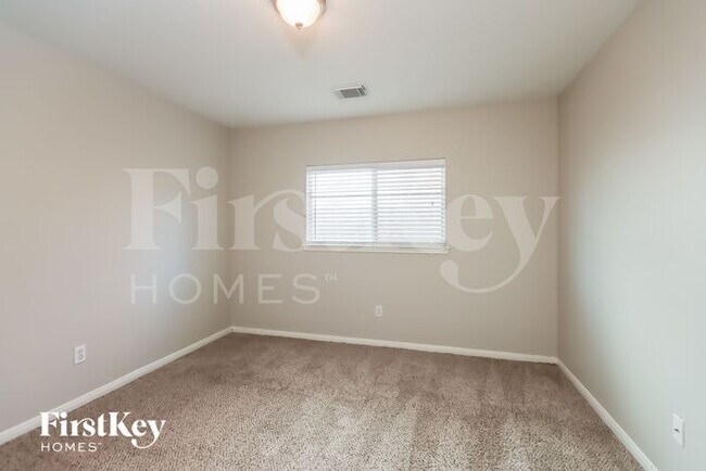 Building Photo - 16311 Ancient Forest Dr