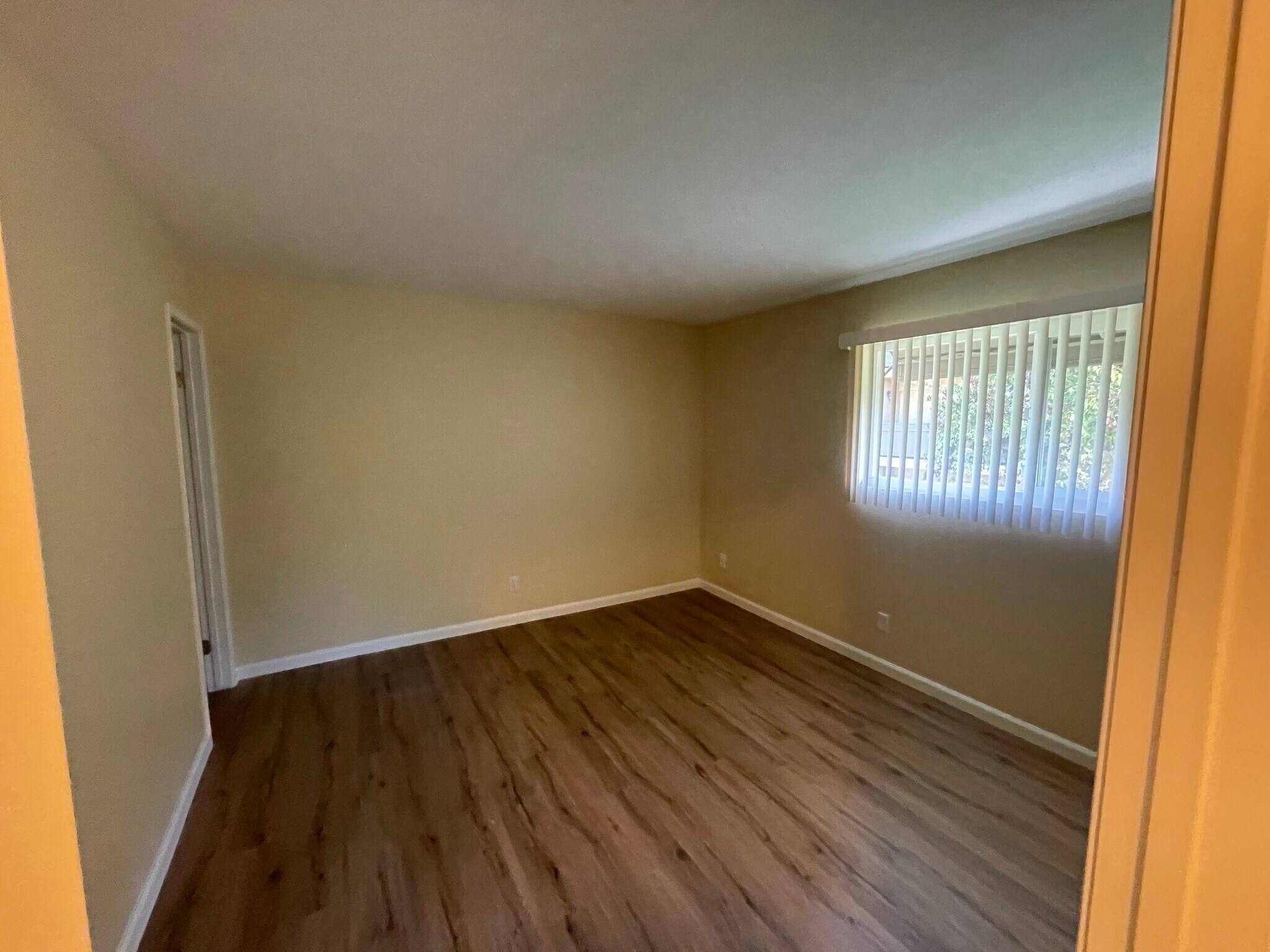 Master Bedroom 3 - 6911 Alvarado Rd