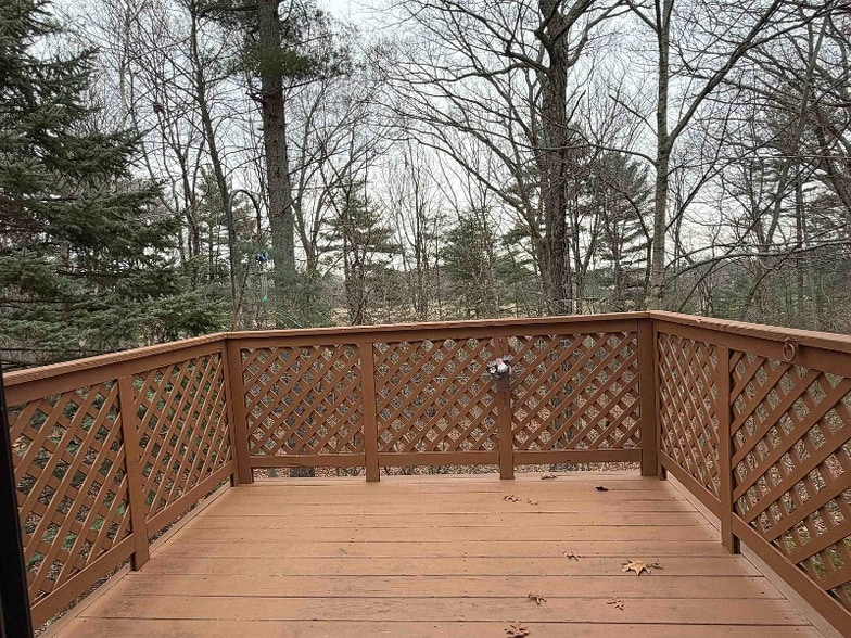 Building Photo - 17 Bayberry Dr