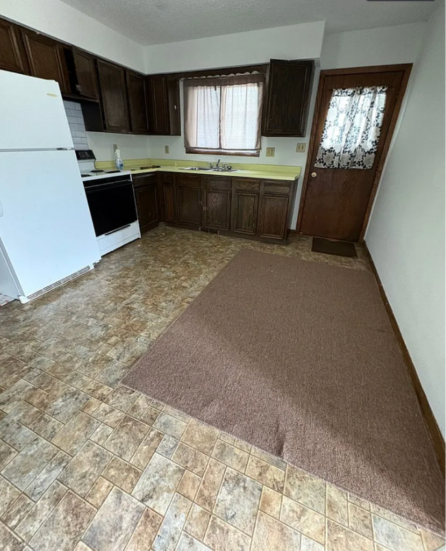 Building Photo - 2712-2714 Harvey