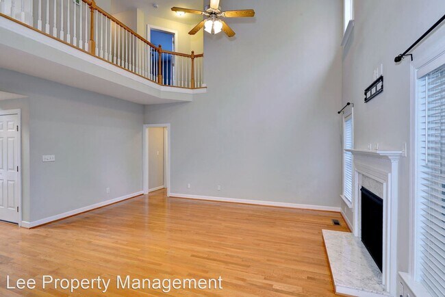 Building Photo - 5 br, 3 bath House - 206 Estons Run