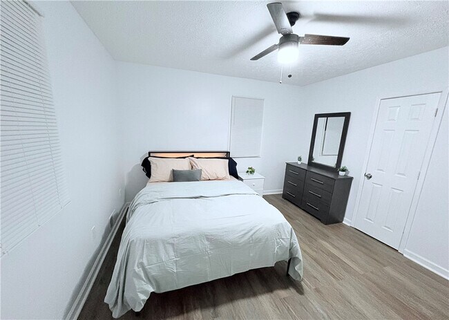 Building Photo - 3 Edyth St