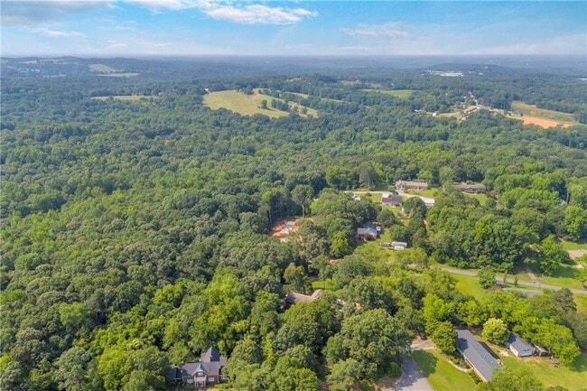 Building Photo - 155 Carey St