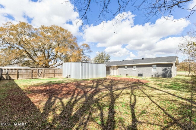 Building Photo - 4444 Main Hwy