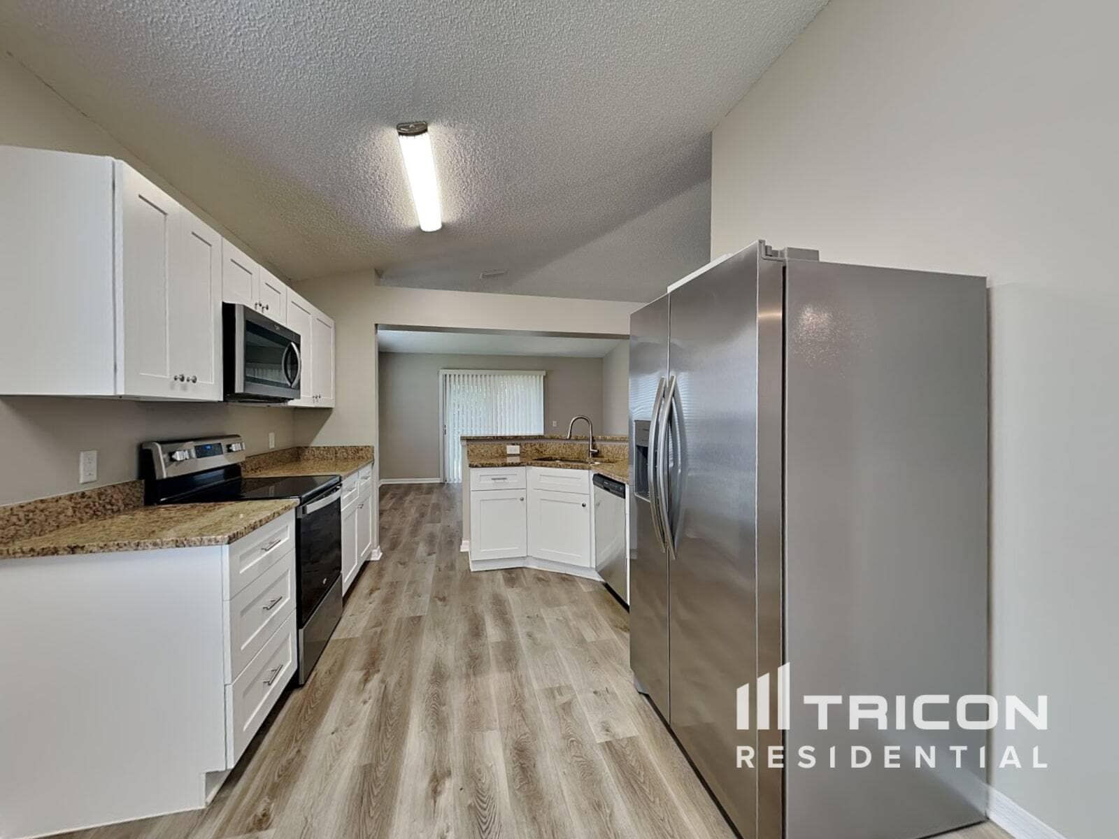 Building Photo - 649 Doe Cove Pl