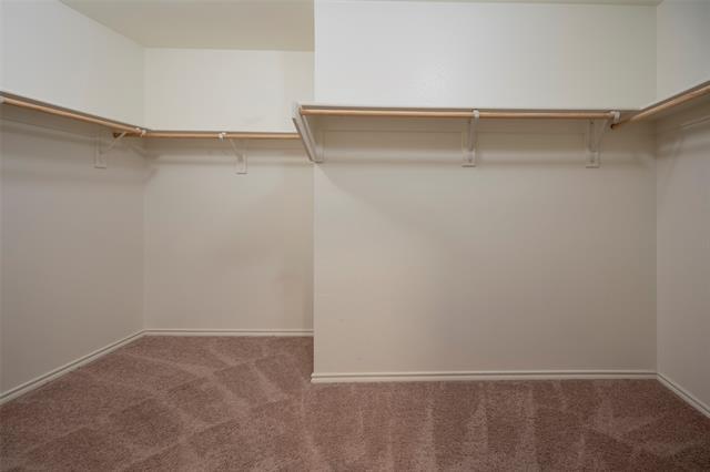 Building Photo - 1543 Meadowlake Dr