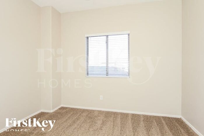 Building Photo - 17670 W Bridger St