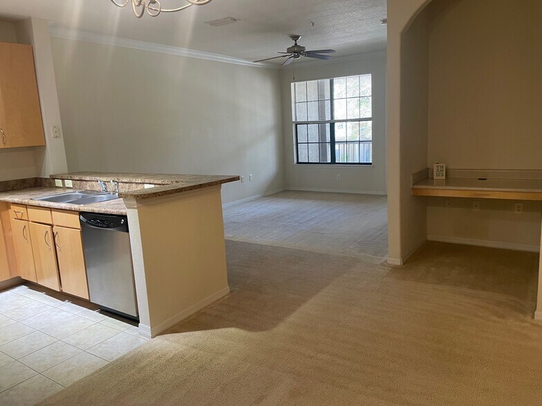 Building Photo - 12700 Bartram Park Blvd