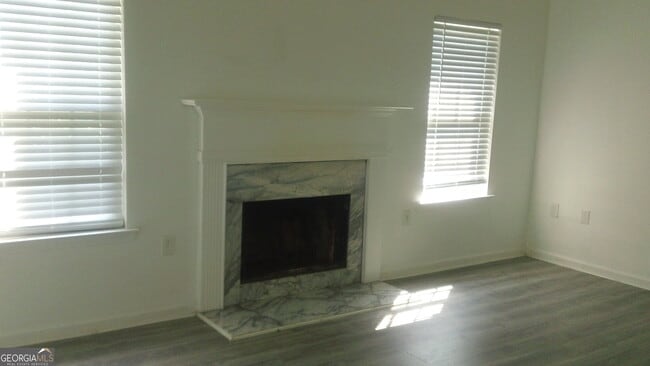 Building Photo - 6493 Wellington Chase Ct