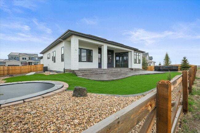 Building Photo - $7,495.00, Stunning 6 bed, 5 bath Ranch-St...