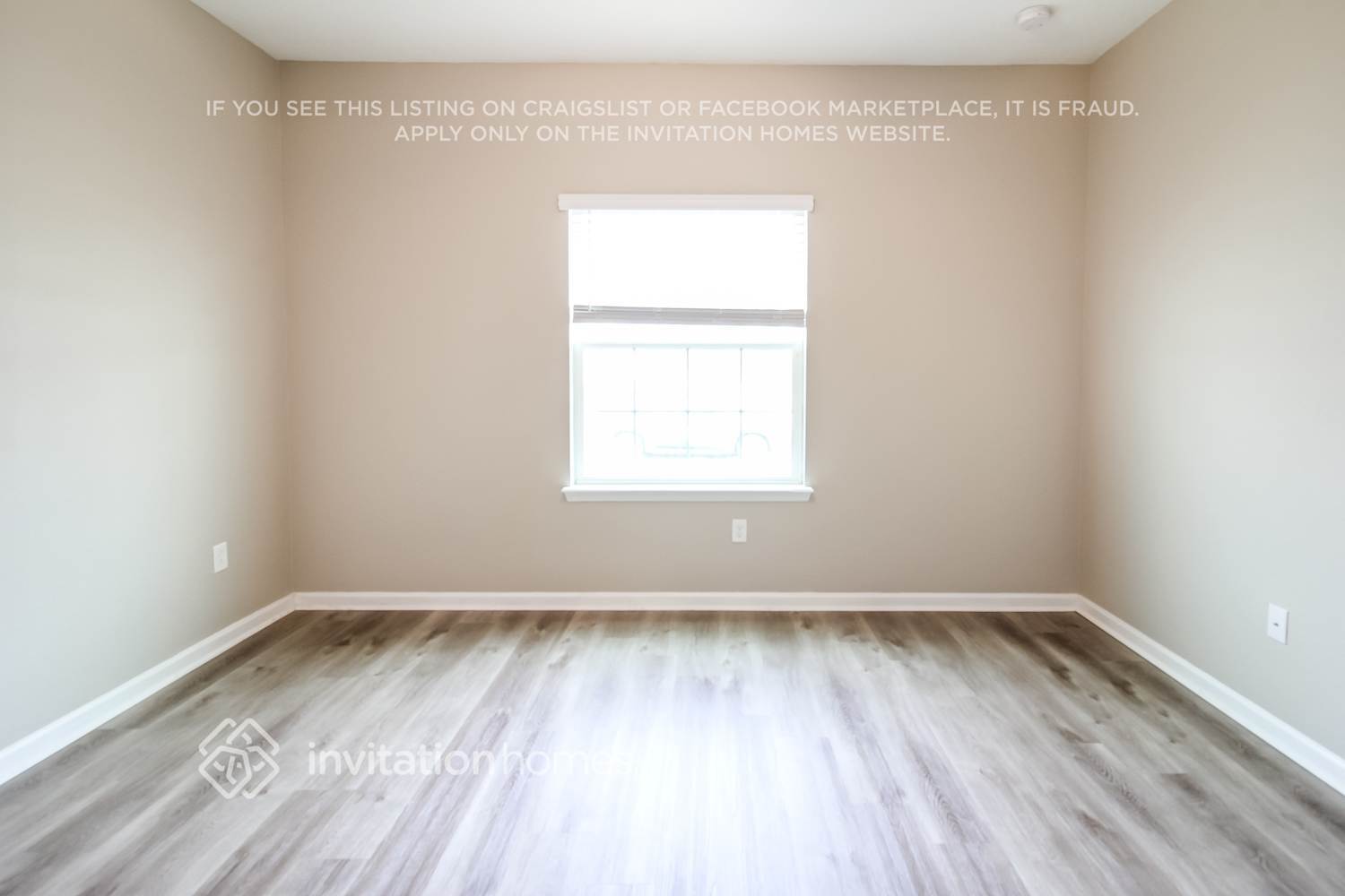 Building Photo - 9860 Lemon Grass Ln
