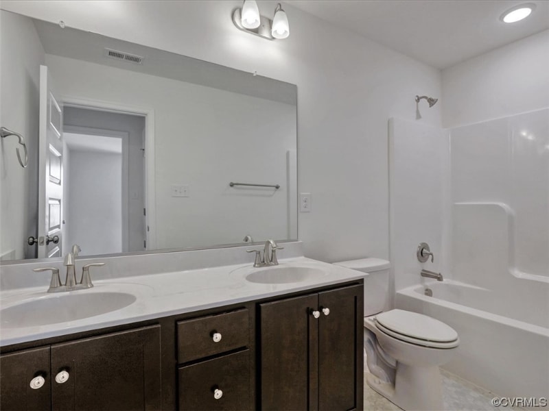 Building Photo - 3045 Fletcher Aly