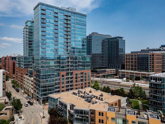 Primary Photo - Glass House 1 Bed 1 Bath High Rise Condo w/ Mountain & City Views!!