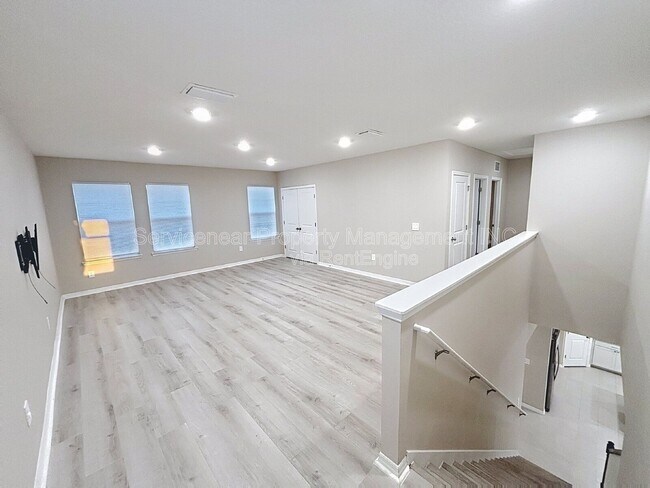 Building Photo - 12657 Promenade Estates Blvd