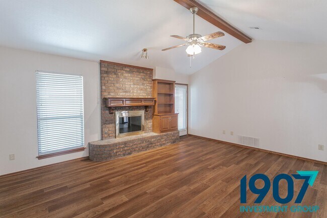 Building Photo - 1213 SW 133rd St