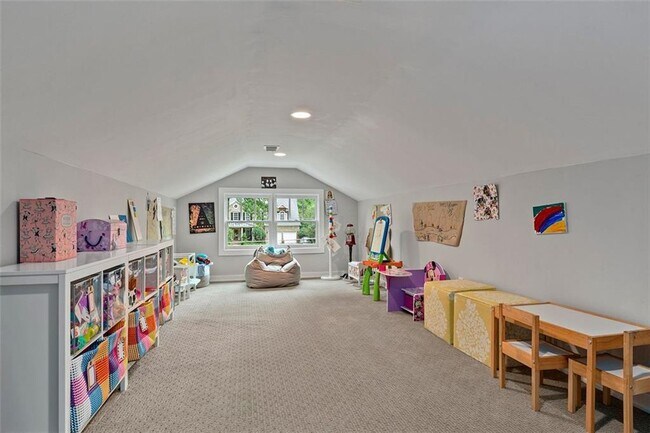 Building Photo - 2908 Mabry Ln NE