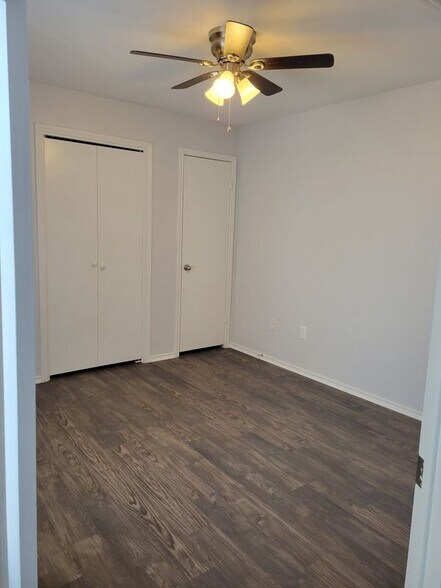 Building Photo - 1740 Timber Ridge Rd