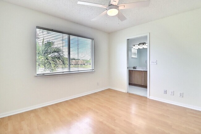 Building Photo - 7309 Smithbrooke Dr