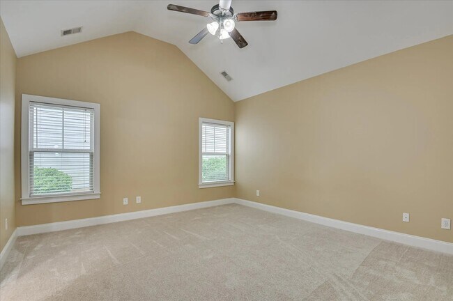 Building Photo - 621 Shipley Ave
