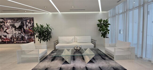 Building Photo - 4250 Biscayne Blvd