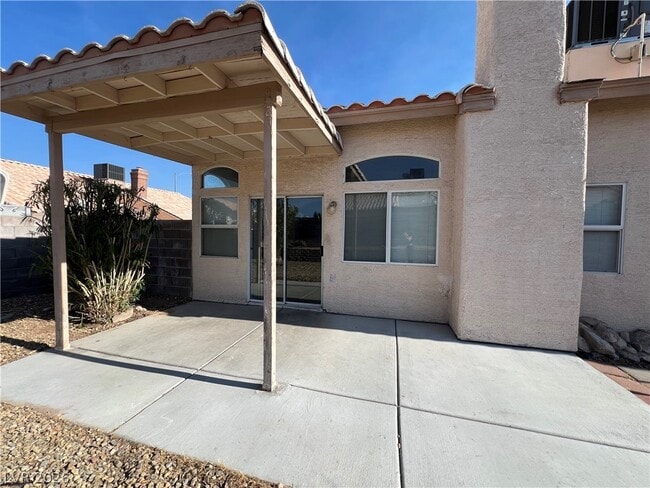 Building Photo - 917 Ashford Way