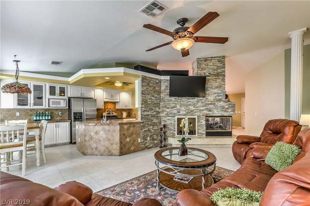 Building Photo - 3625 Silver Brook St