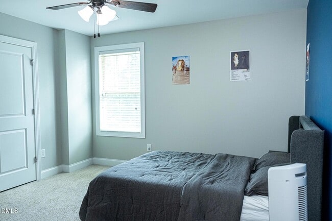 Building Photo - 5016 Trembath Ln