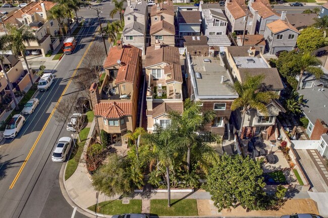 Building Photo - 603 10th St