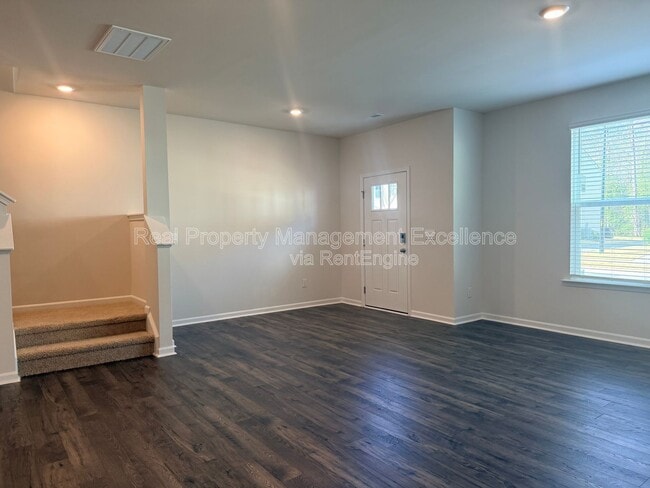 Building Photo - 828 Old Tarboro Rd