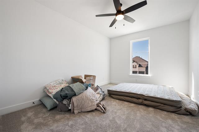 Building Photo - 5213 Havana Dr