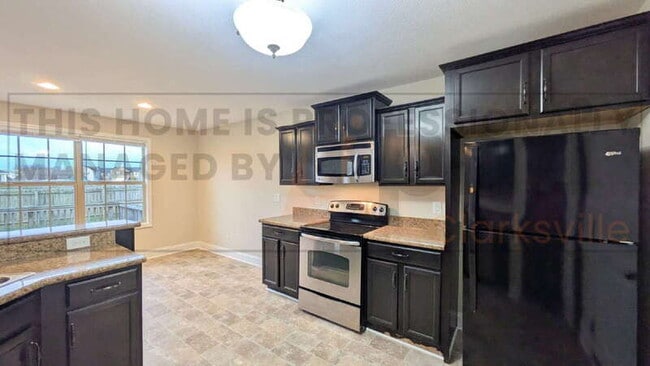 Building Photo - 2298 Rattling Rd