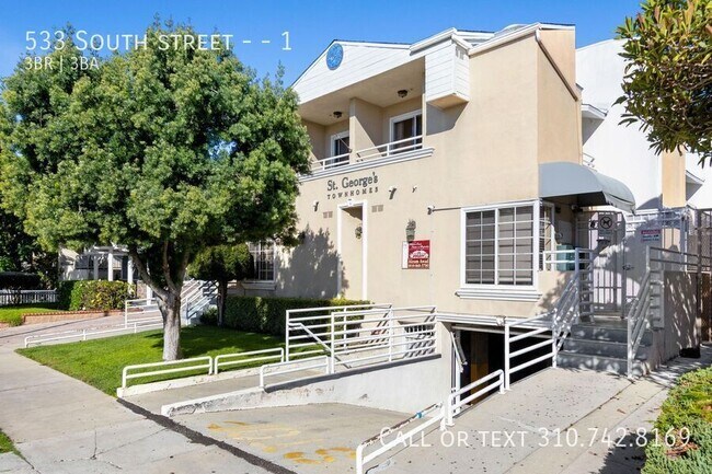 Building Photo - 533 South St