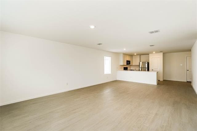 Building Photo - 1105 Tufted Dr