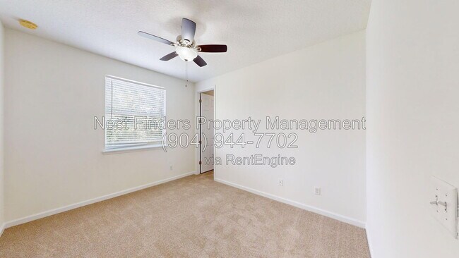 Building Photo - 112 Woodfield Ln