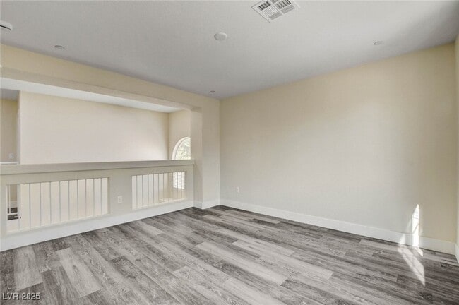 Building Photo - 8824 Cornwall Glen Ave