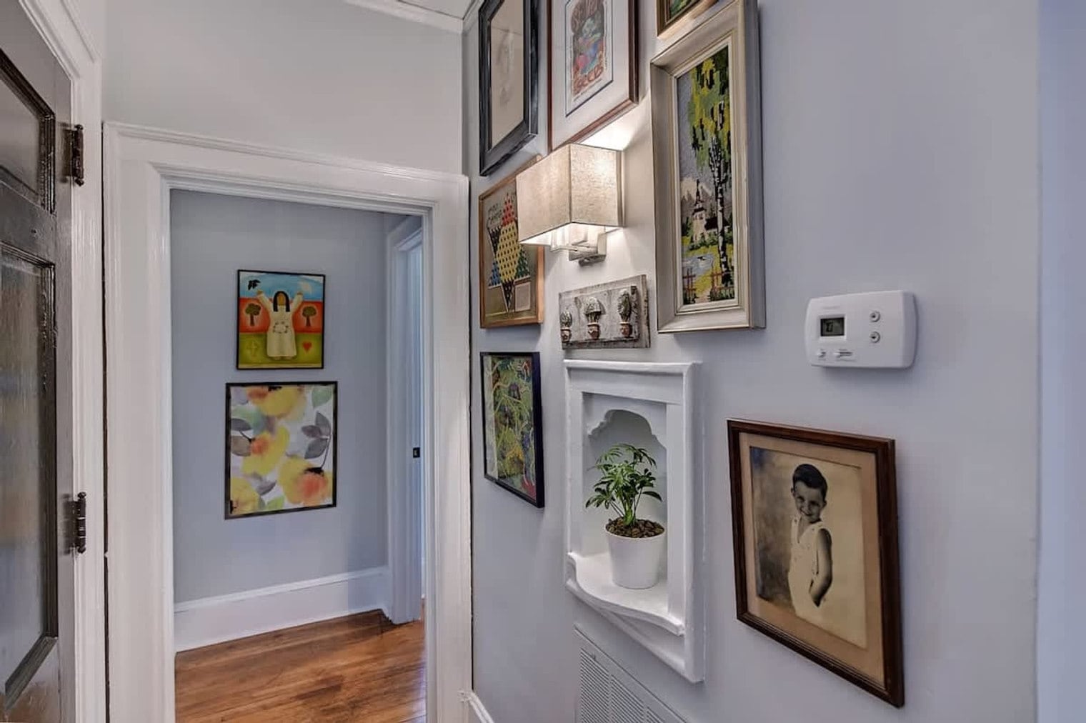 Building Photo - 518 Lamar Ave