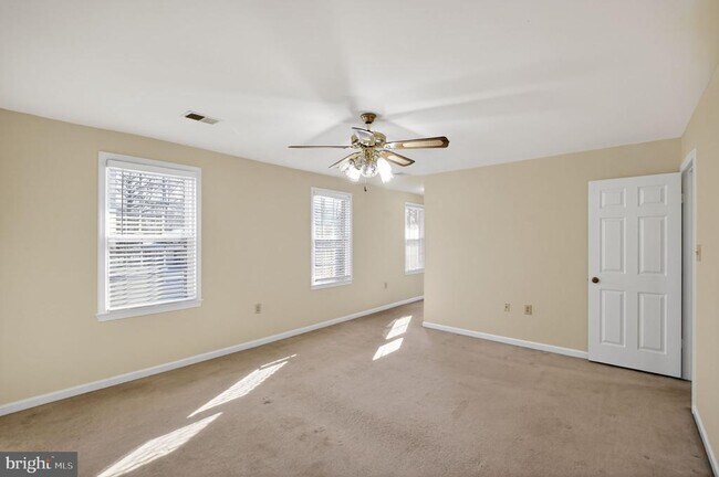 Building Photo - 102 Cunningham Park Ct SE