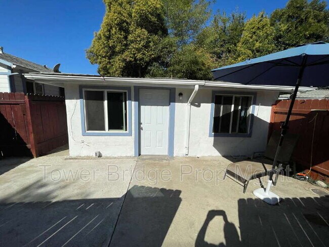 Primary Photo - 474 Harding Ave