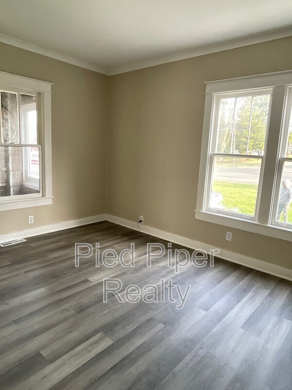 Building Photo - 1254 S Chicago Ave