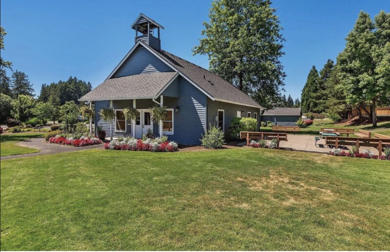 Building Photo - 1328 NE Parkside Dr